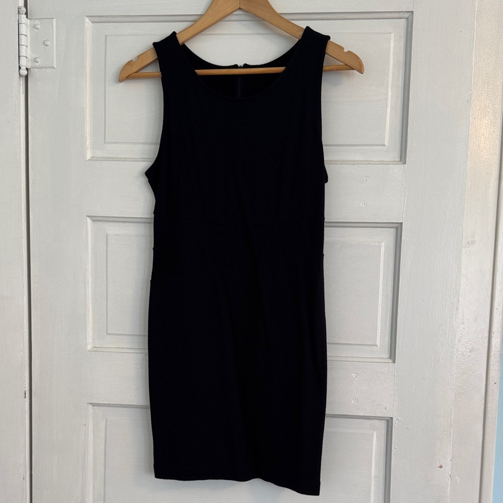 Chic Black Soft Stretchy Knit Sleeveless Mini Dress - Small